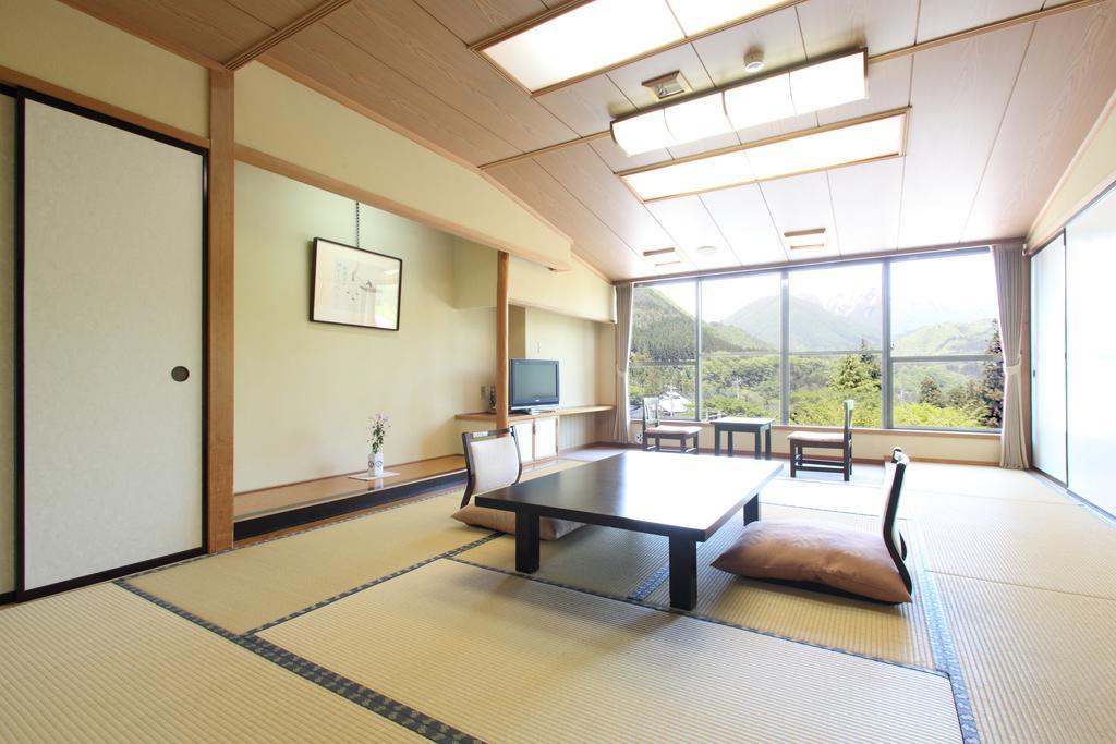 Sarugakyo Hotel Minakami Bagian luar foto