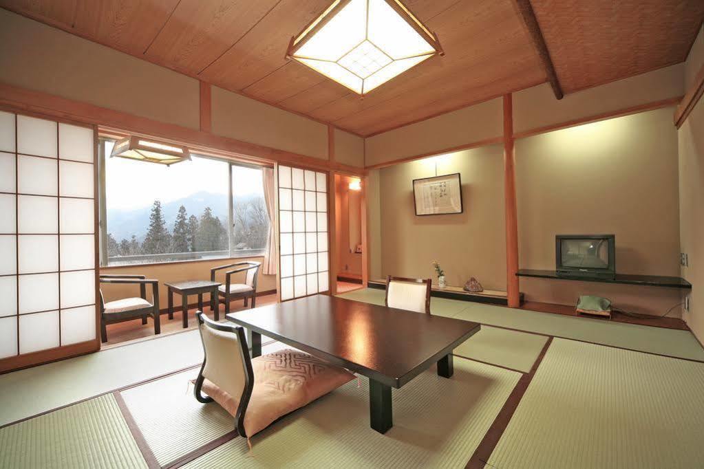 Sarugakyo Hotel Minakami Bagian luar foto